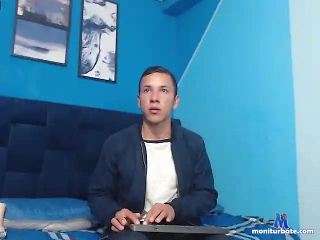 Anxel-Alessio bongacams performer male
