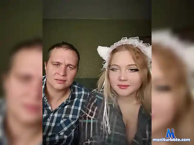 Flow-hai bongacams performer couple male female