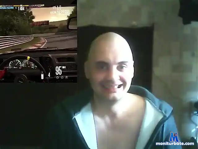 3xXopow bongacams performer male