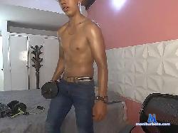 davidzamb bongacams live cam performer profile
