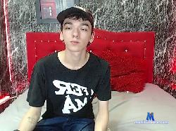 juliisaza18 bongacams live cam performer profile