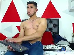hommeerotic bongacams live cam performer profile