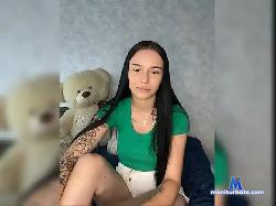 Luna-aa bongacams live cam performer profile