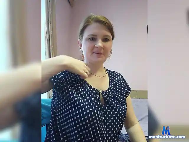 cute-girl-69 bongacams performer female