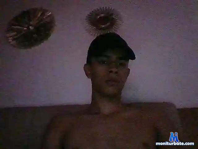Pereez7 bongacams performer male