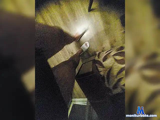 HornyDavee25 bongacams performer male