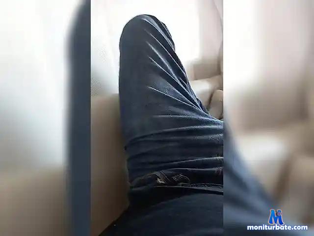 Kiskamokraya bongacams performer male