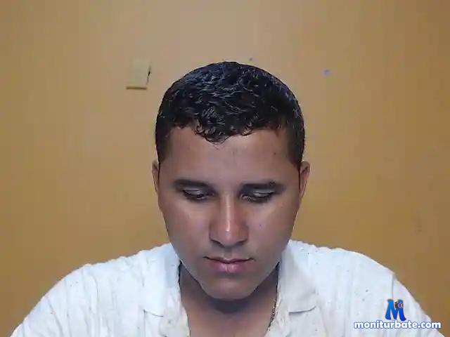 oby09a bongacams performer male