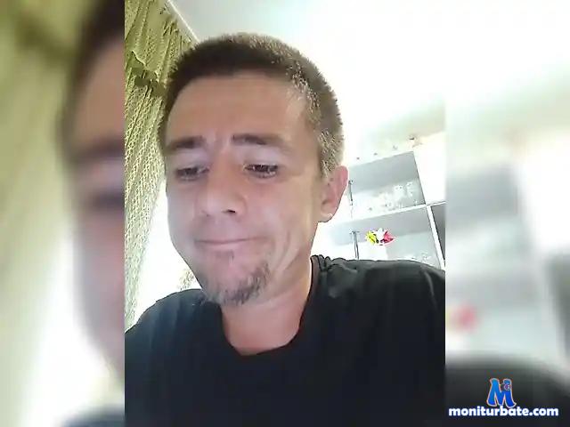 KHOSYA bongacams performer male