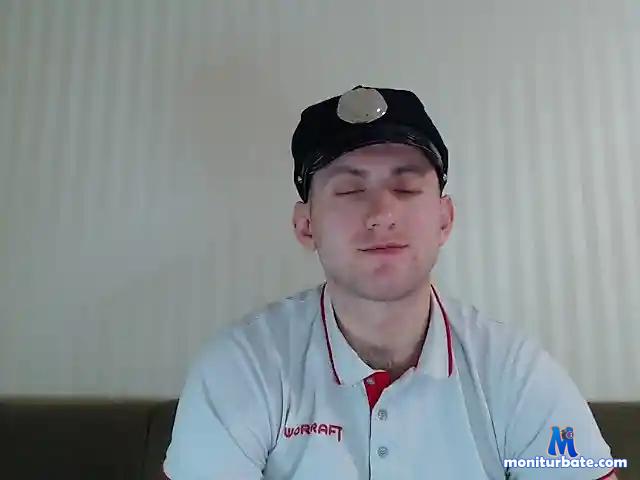 MrSweetXXX bongacams performer male