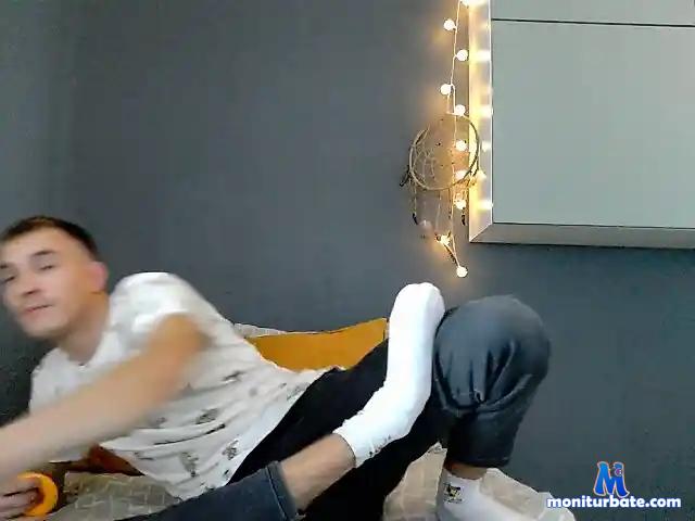 MoonlightEther bongacams performer male