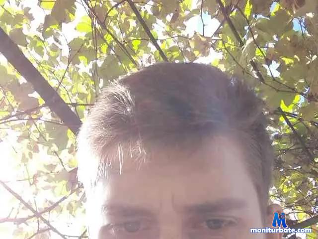 Gogichsmail bongacams performer male