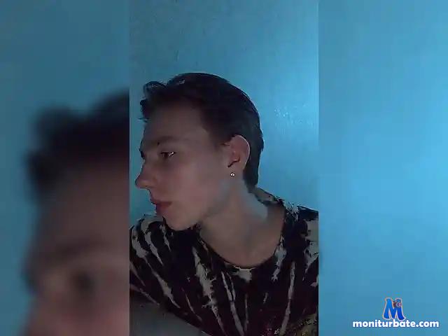 Vletrro bongacams performer couple of 2 males