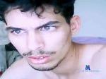 LATINOWHITEHO bongacams livecam show performer room profile