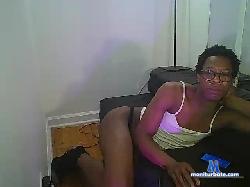 thenzae bongacams live cam performer profile