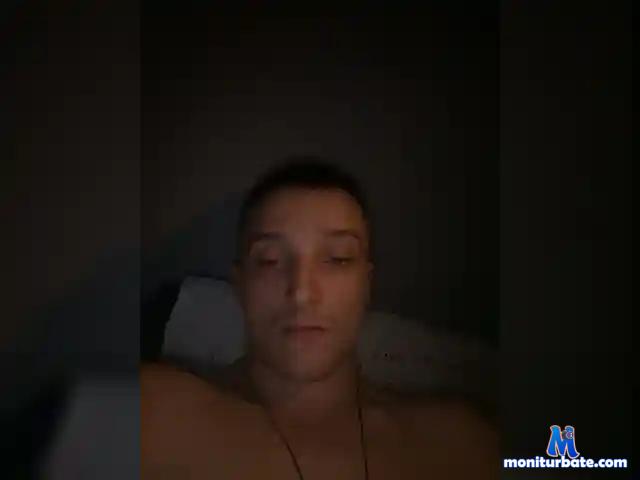 Mops562 bongacams performer male