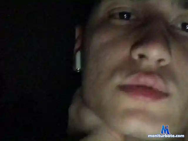 Sam7777-1 bongacams performer male