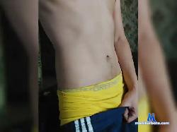 DiiRoll bongacams live cam performer profile