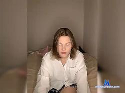 evamil bongacams live cam performer profile