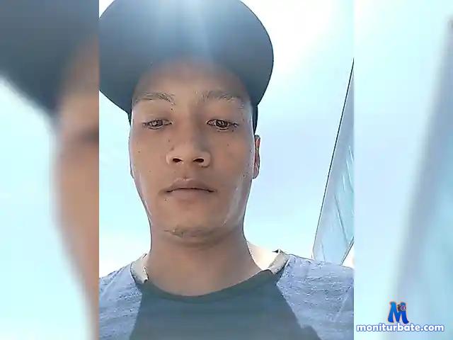 P4ssyLicker bongacams performer male