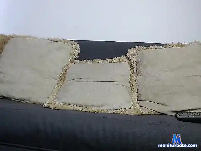 PabloRossi- bongacams performer male