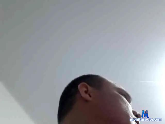 Jones23434 bongacams performer male