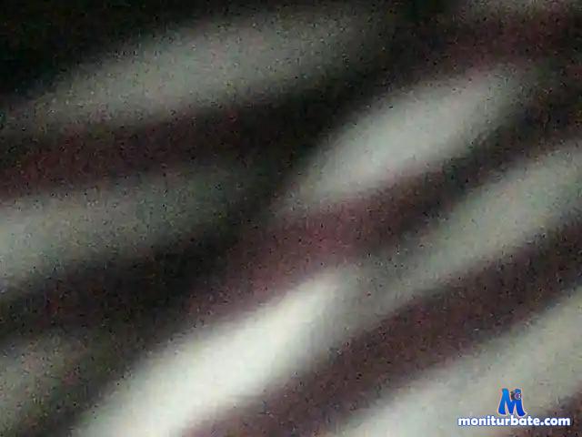 Bezys13 bongacams performer male
