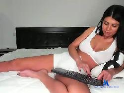 BiancaCruzzz bongacams live cam performer profile