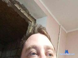 TomQhRed bongacams live cam performer profile