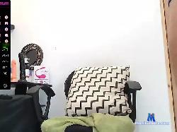 ErickBrook bongacams live cam performer profile