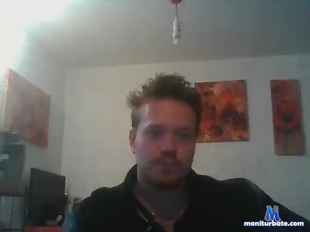 Trony9 bongacams performer male