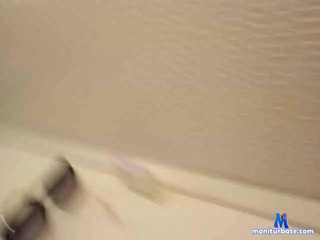 Leeatkinson77 bongacams performer male