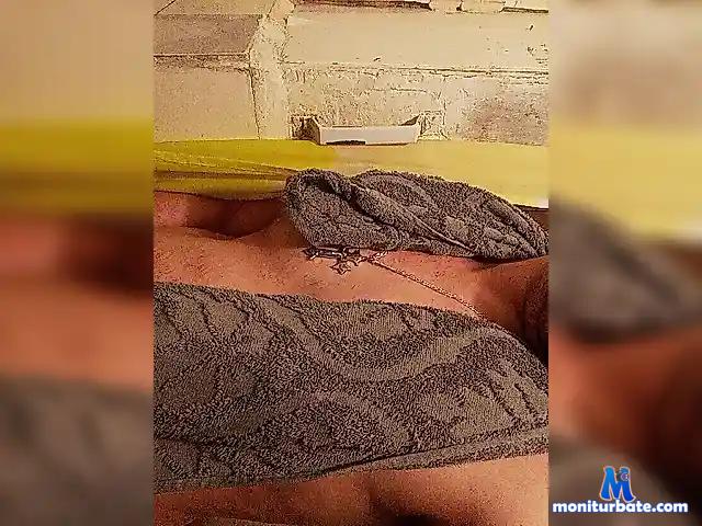 Saint126162 bongacams performer male