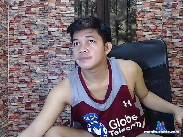 kkimple bongacams performer male