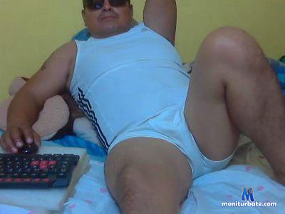 rojoxxx3 cam4 unknown performer from Republic of Peru kiss 