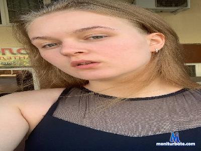 WandaBrougham cam4 bisexual performer from French Republic  