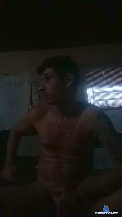 Ezequielfreire cam4 bisexual performer from Federative Republic of Brazil  