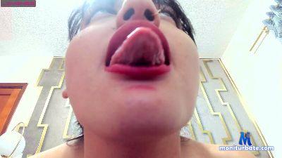 SSara_cooper cam4 straight performer from Republic of Colombia taboo striptease pee blowjob pussy ass feet 