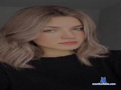 SilverHankins cam4 live cam performer profile