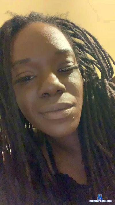 Novagirl2023 cam4 bisexual performer from United States of America  
