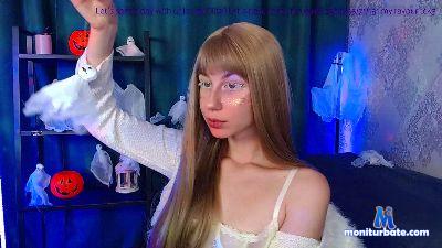 Olita_backer cam4 bisexual performer from United States of America feet blowjob cum ass schoolgirl striptease masturbation 