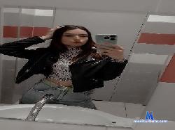 LynetteCraley cam4 live cam performer profile
