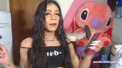 NicolSanders cam4 live cam performer profile