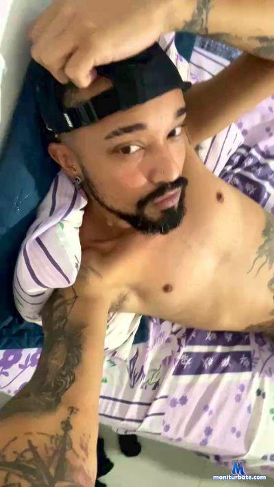 pauloes3 cam4 bisexual performer from Federative Republic of Brazil Brasileiro moreno novoaqui 