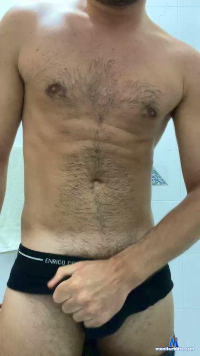 cavalloxxl26 cam4 straight performer from Republic of Italy  