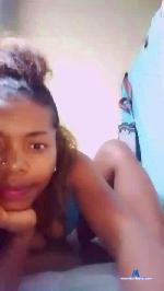 Delinahlove cam4 livecam show performer room profile