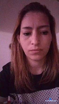 Luu_123 cam4 live cam performer profile