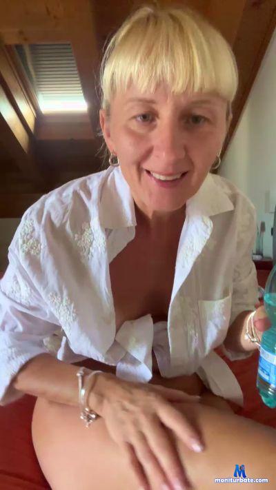 Barbiebionda cam4 unknown performer from Republic of Italy  