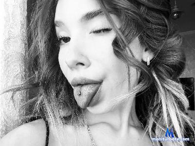 OctaviaCurless cam4 straight performer from Republic of Lithuania smoke milk bigass striptease cute ass spanking 