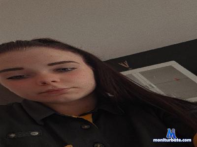 SexyBunny2002 cam4 straight performer from Federal Republic of Germany C2C cute pussy ass anal amateur feet 